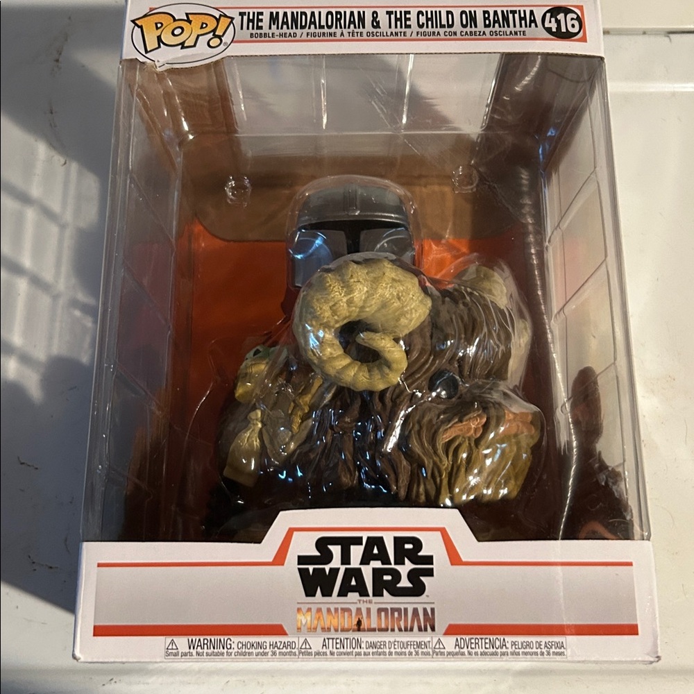 Funko Pop! Deluxe: Star Wars The Mandalorian & The Child on Bantha 416
